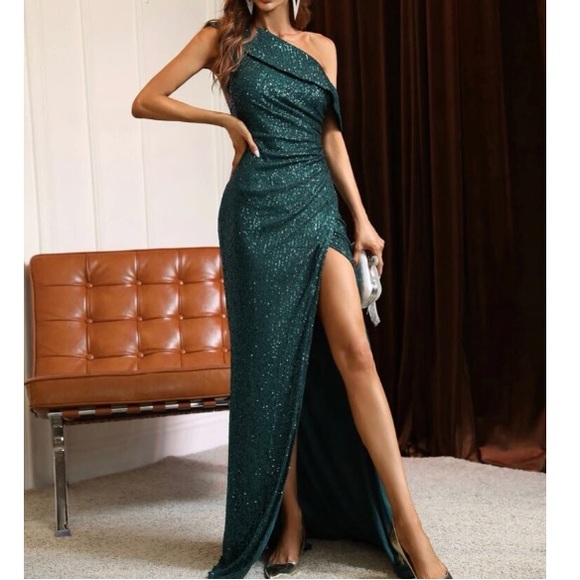 Luxe off shoulder slit thigh party formal holidays Evening sequins dress - Picture 4 of 7